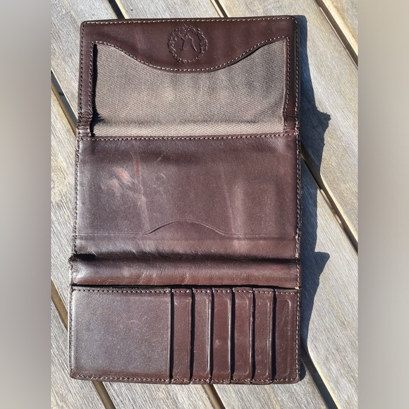 WREN AND IVY ESSENTIALS COAT WALLET - Picture 3 of 7